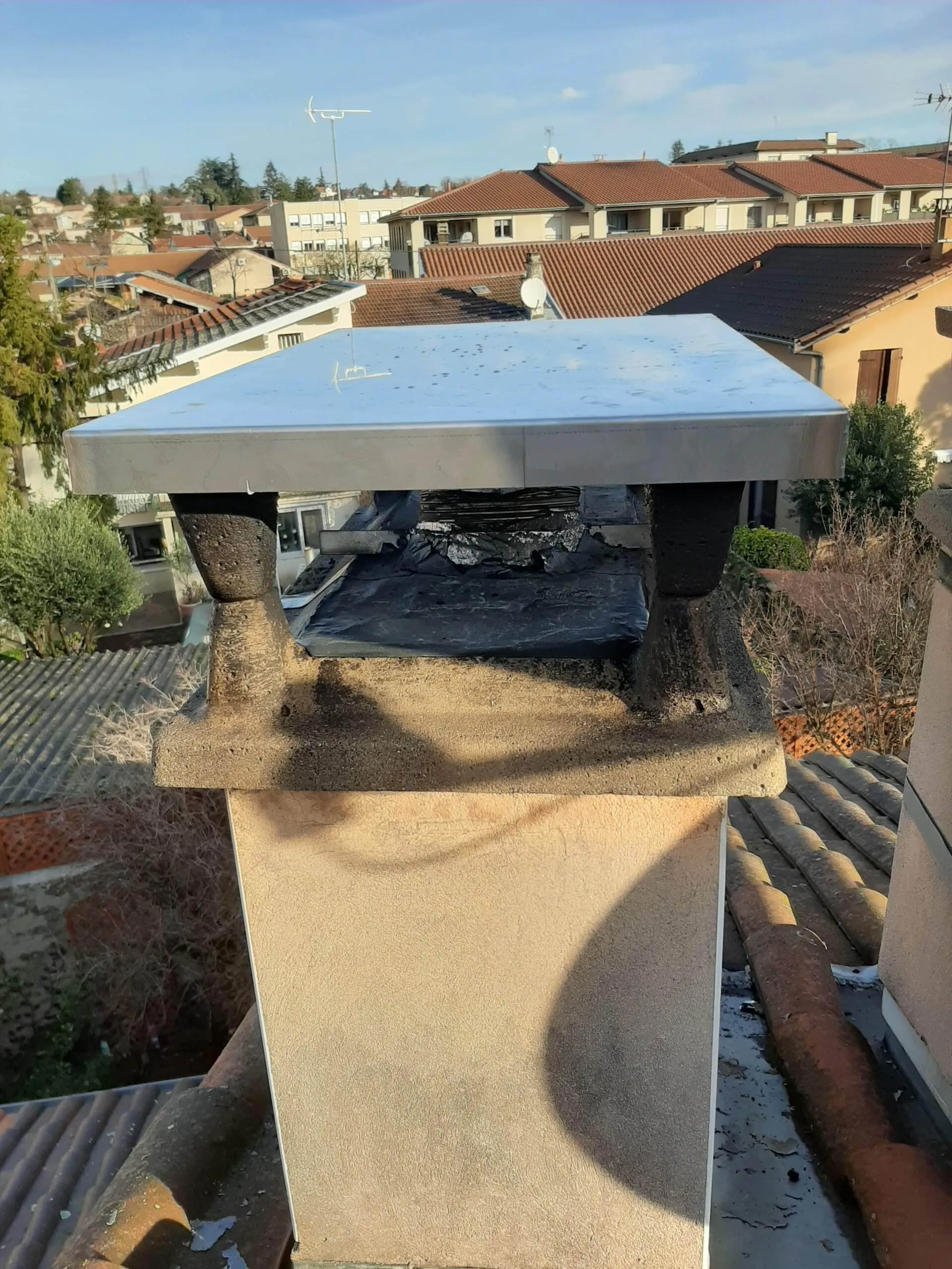 Solution pour problème d'infiltration dans la cheminée